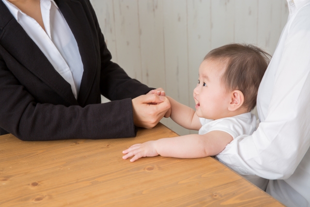 子育て世代包括支援センターと日本で広がりを見せるネウボラ事例